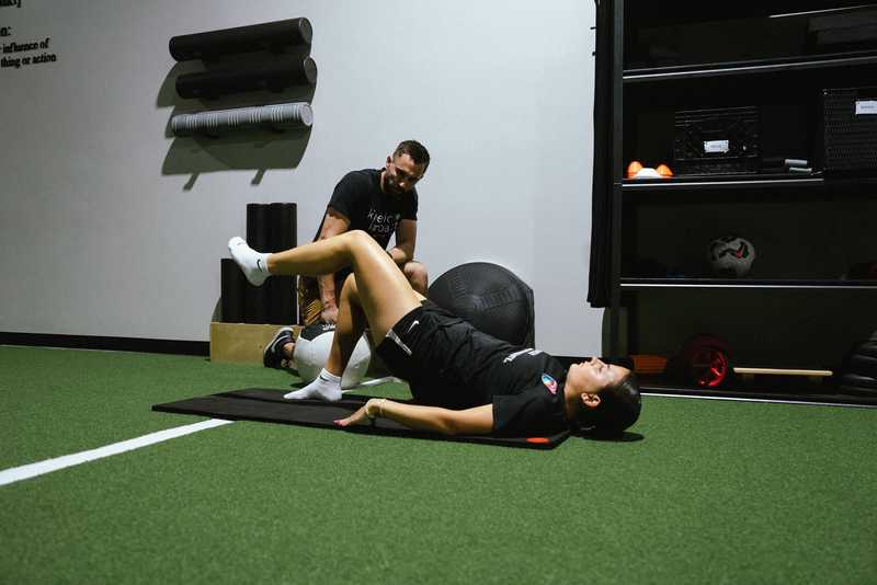 Athlete preparing for a return-to-sport assessment in San Diego